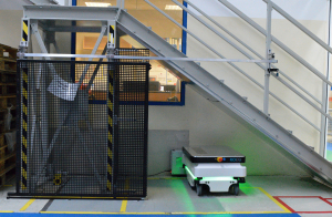 První autonomní pohyblivý robot v Koyo Bearings Olomouc 
